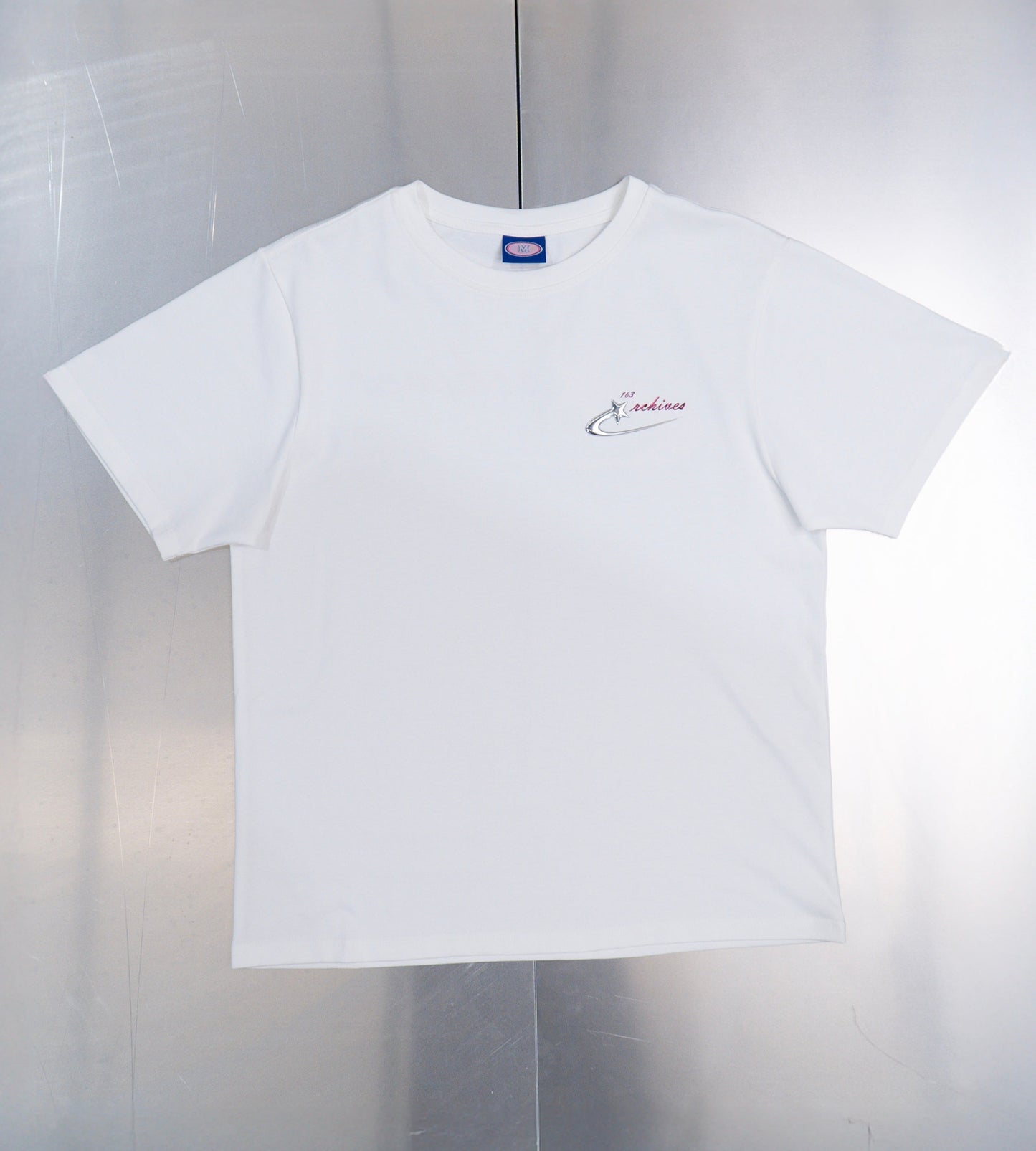 WHITE MIRROR TEE